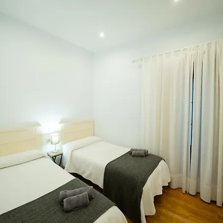 Amplio Apto Centro Vistas Torneria Apartamento