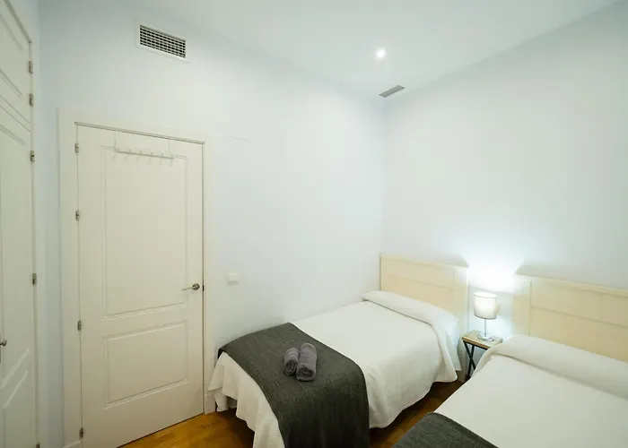 Amplio Apto Centro Vistas Torneria Fjhomefj شقة *